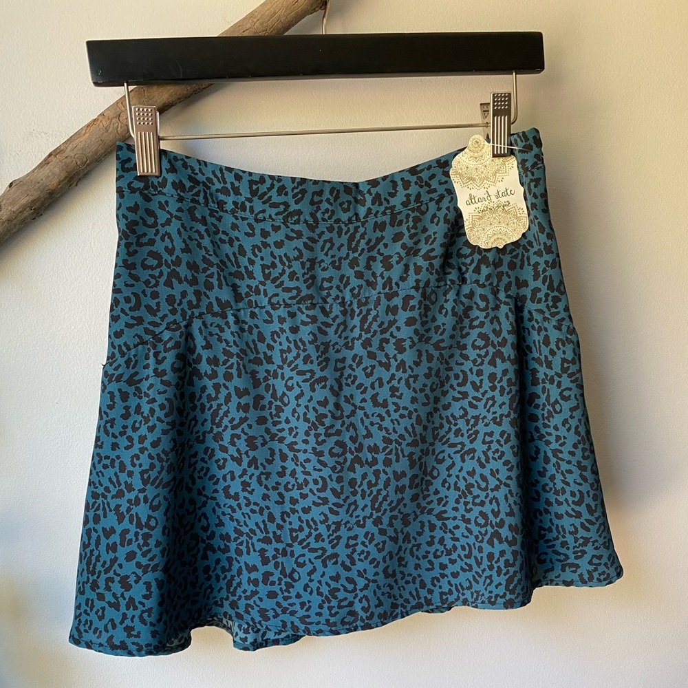 Altar’d State NWT Blue Animal Print Skort Size Medium